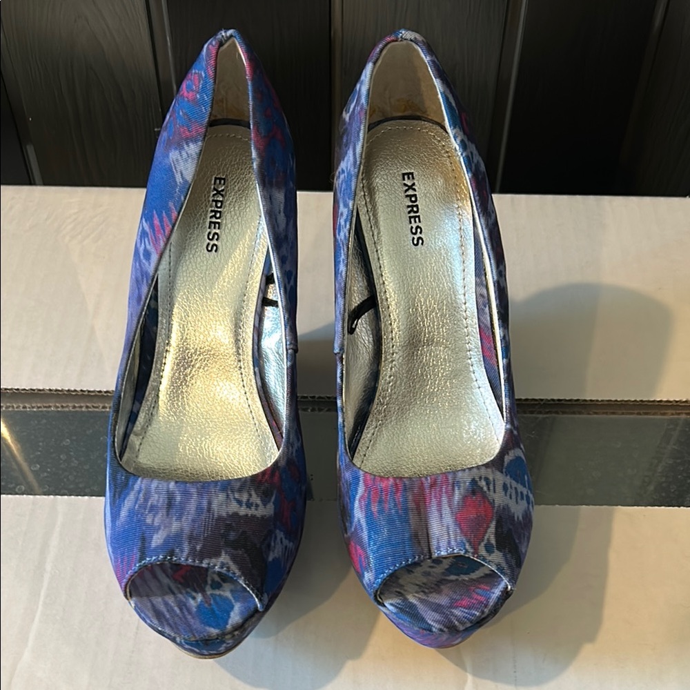 Express Women's Blue and Purple Peep Toe Heels